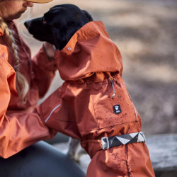 Obleček Hurtta Mudventure Coat ECO skořicový 40