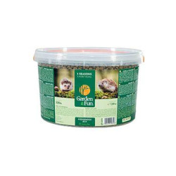 Krmivo GARDEN FUN pro volně žijící ježky kyblík 1,6kg